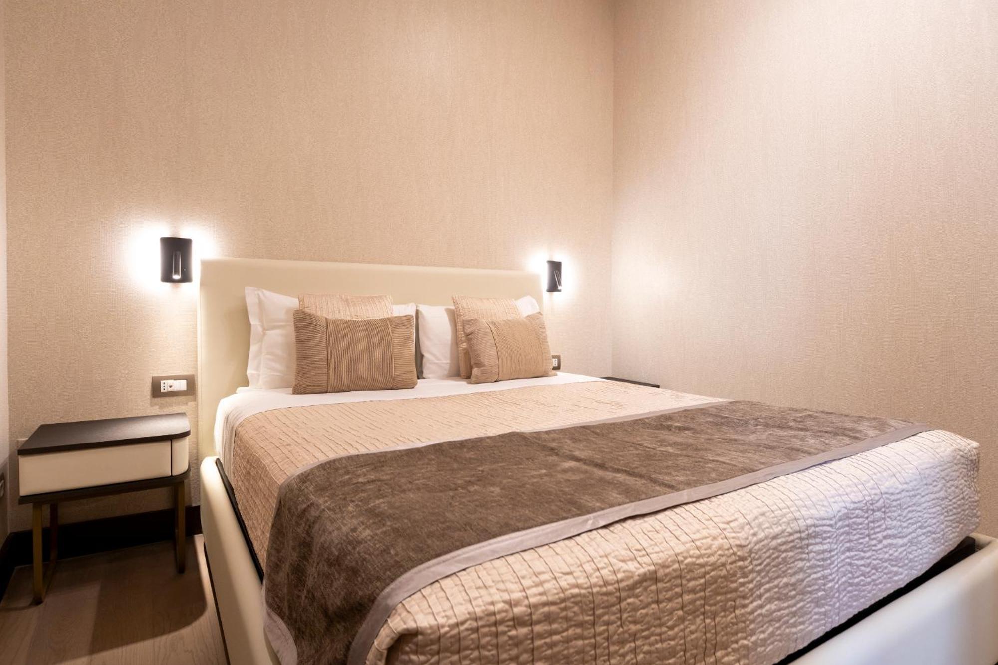 San Carlo Suite Рим Экстерьер фото