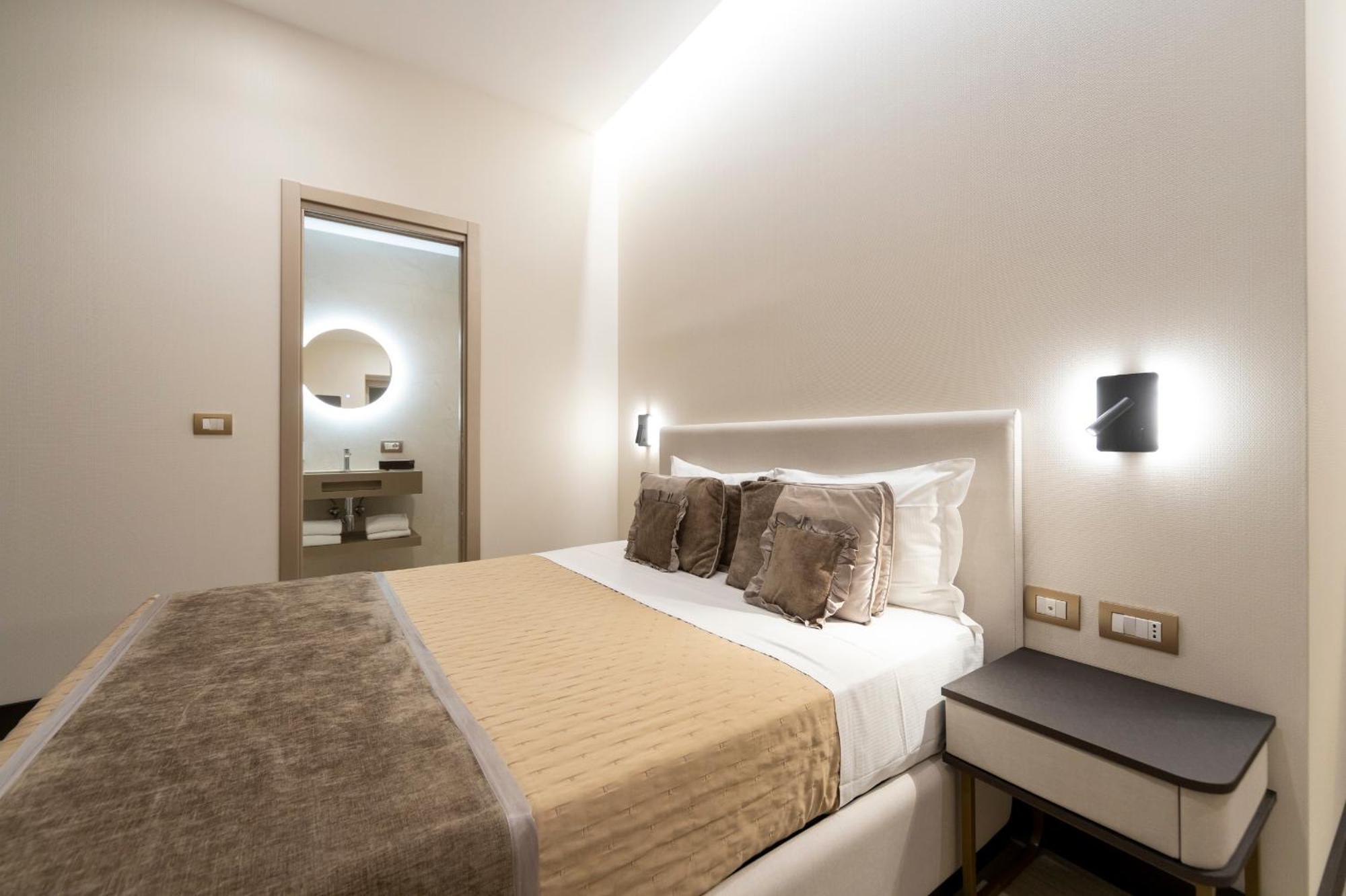 San Carlo Suite Рим Экстерьер фото